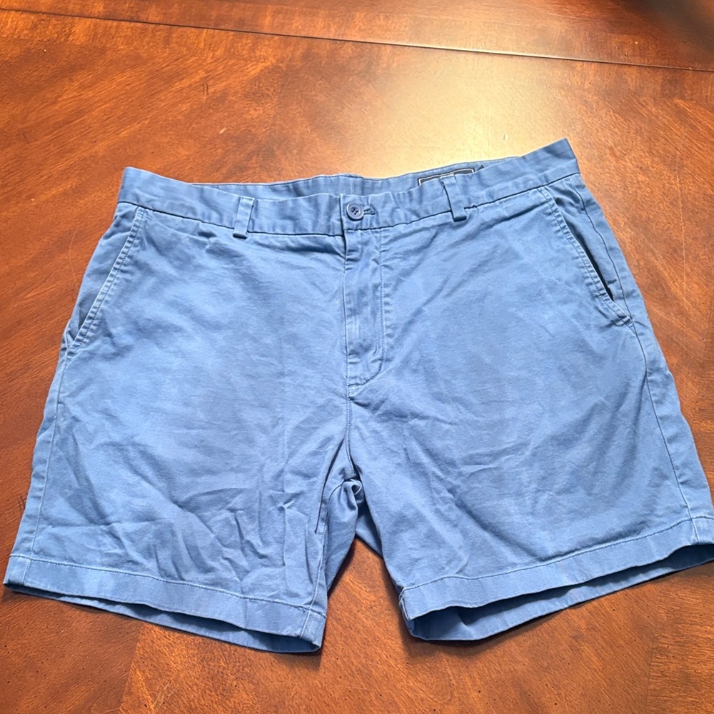 Vineyard Vines Men's Blue Flat-Front Casual Shorts
